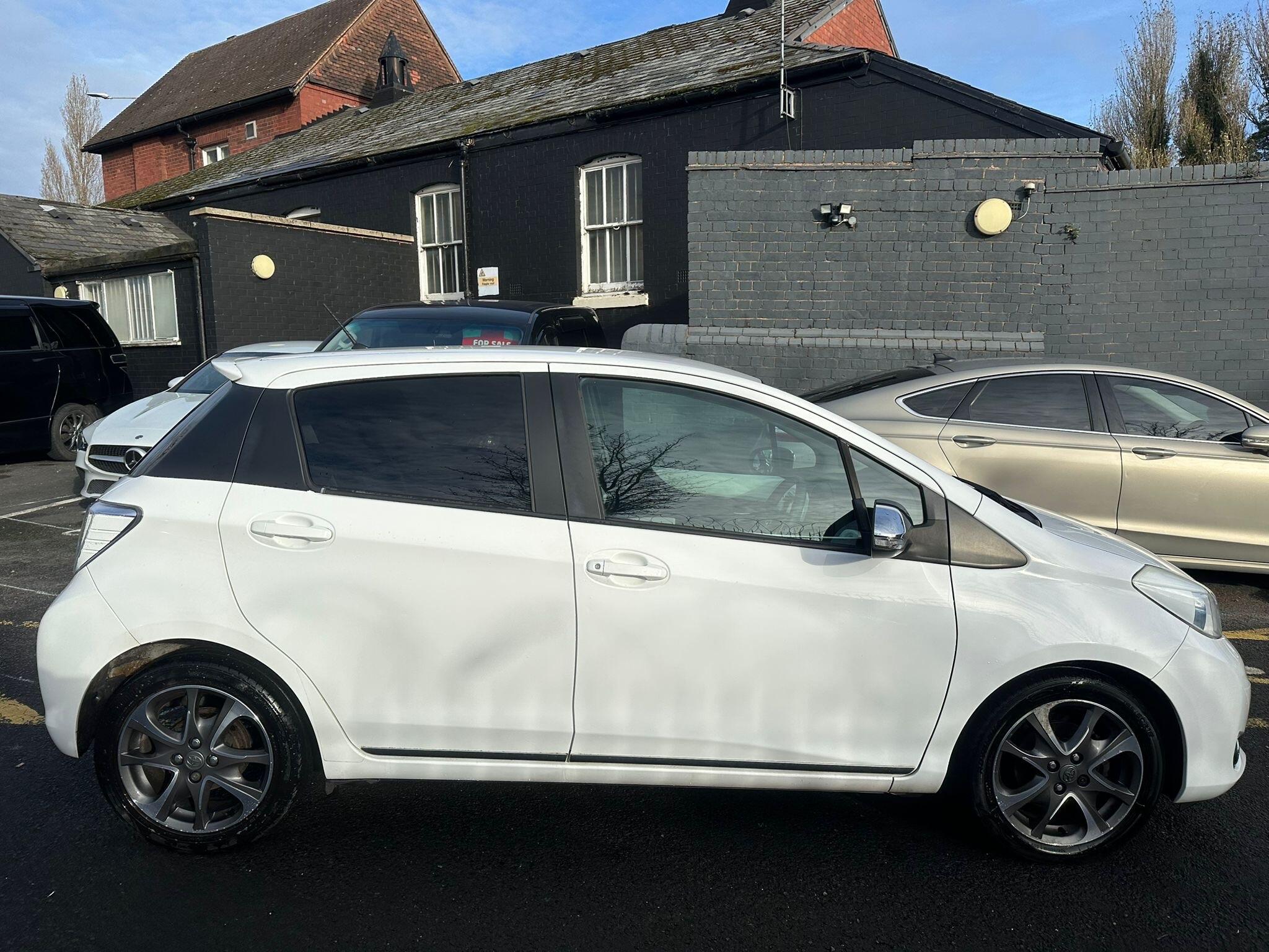 Toyota **SOLD** Yaris - 1.33 Dual VVT-i Trend Euro 5 5dr - Hatchback (2011 - 2015) Image